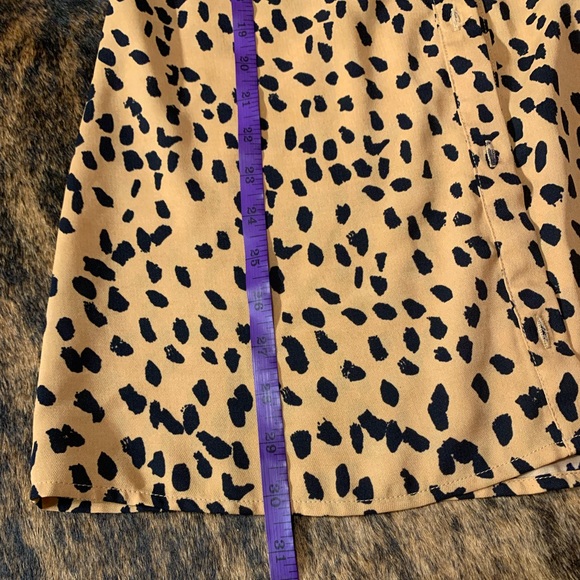 Boohoo (P) size 0 Dalmatian print button up shift dress camel color - Picture 6 of 9